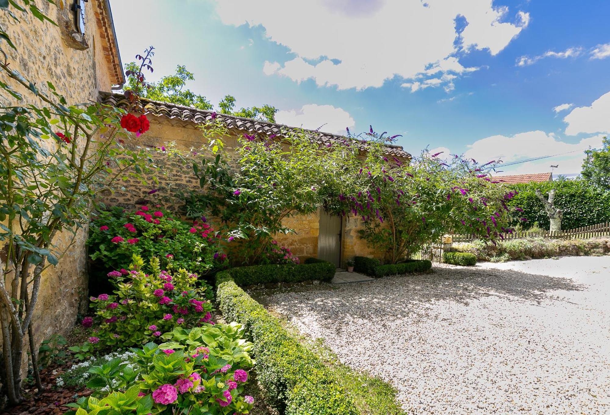 La Maison Louverie Pontours Zewnętrze zdjęcie